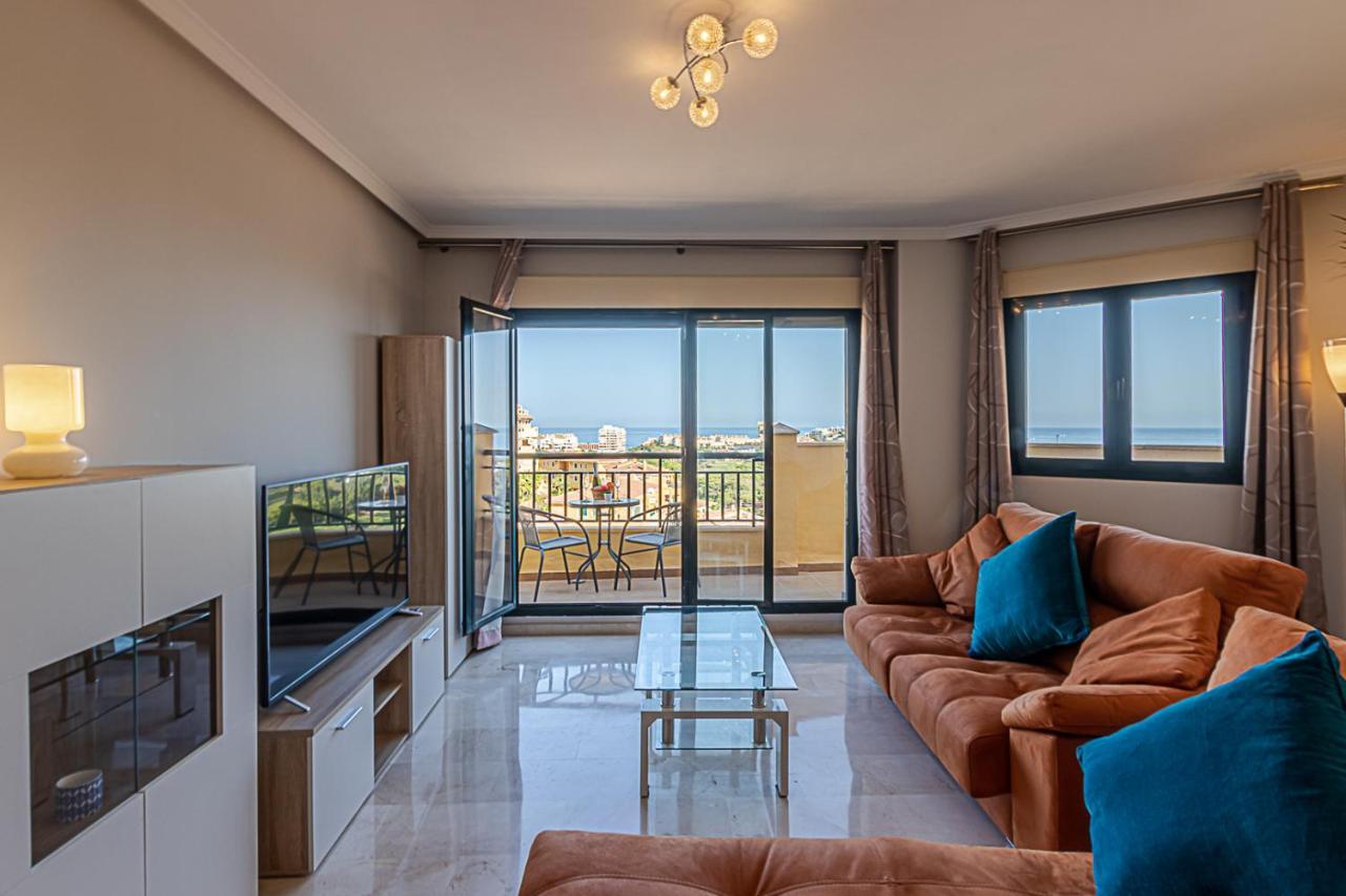 797 Holiday Rentals - Moderno Piso para 4 con hermosas vistas Benalmádena Exterior foto
